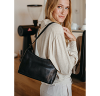 Emma - Lille sort skuldertaske