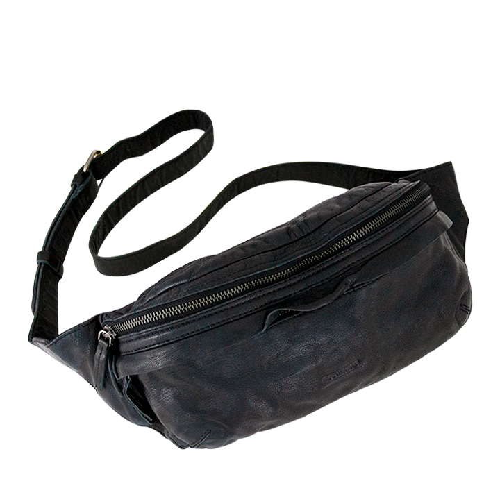 Bæltetaske i læder, sort -795kr. –