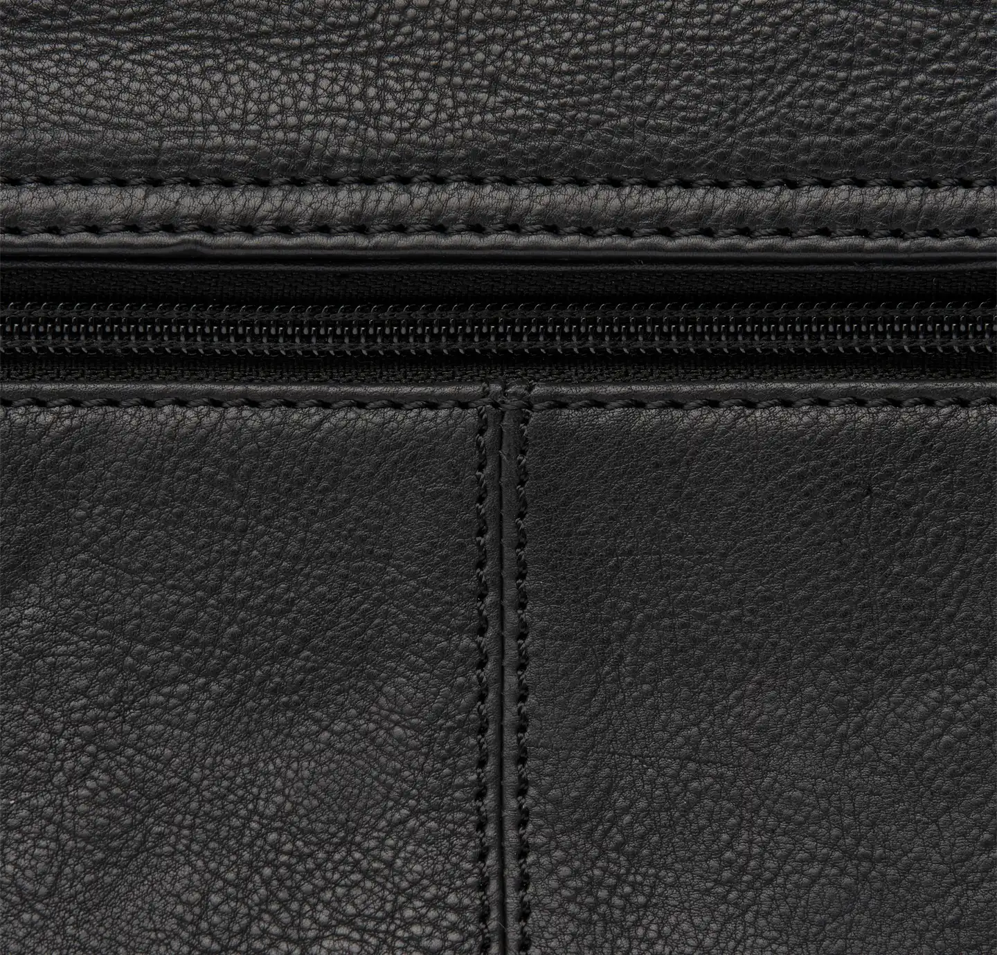 California - Stilren computertaske i sort læder