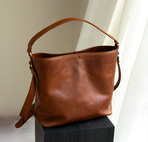 Felice - Skuldertaske til kvinder i læder, brun