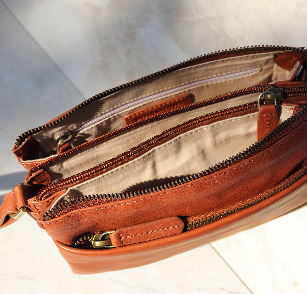 London - Skuldertaske i skind, clutch, Brun
