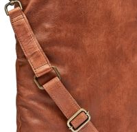Siena - Stilren skuldertaske i vintage læder