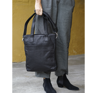 Sort læder skuldertaske til damer arbejdstaske mulepose med lang skulderrem