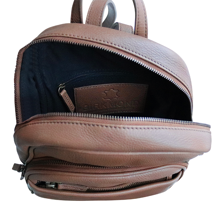 Lille, smart rygsæk i brunt læder til damer -895kr. – BIRKMOND