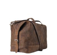Stor rejsetaske i brunt rustik læder med lang skulderrem 