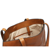 Shoppertaske i brunt læder med lomme indeni