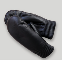 Luffer i sort lammeskind med elastik bånd 